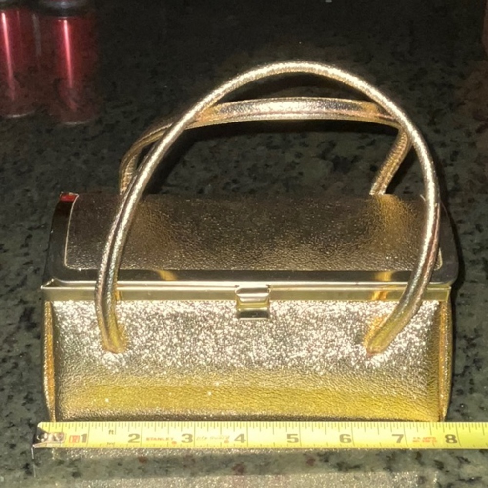Gold Tone Lame’ Exterior Handbag Double Handle Vintage Black Interior 60s Small - Picture 2 of 13